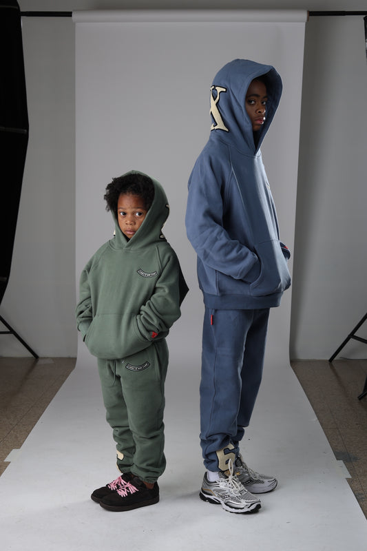 R6 | POWER 6 KIDS SWEATSUIT