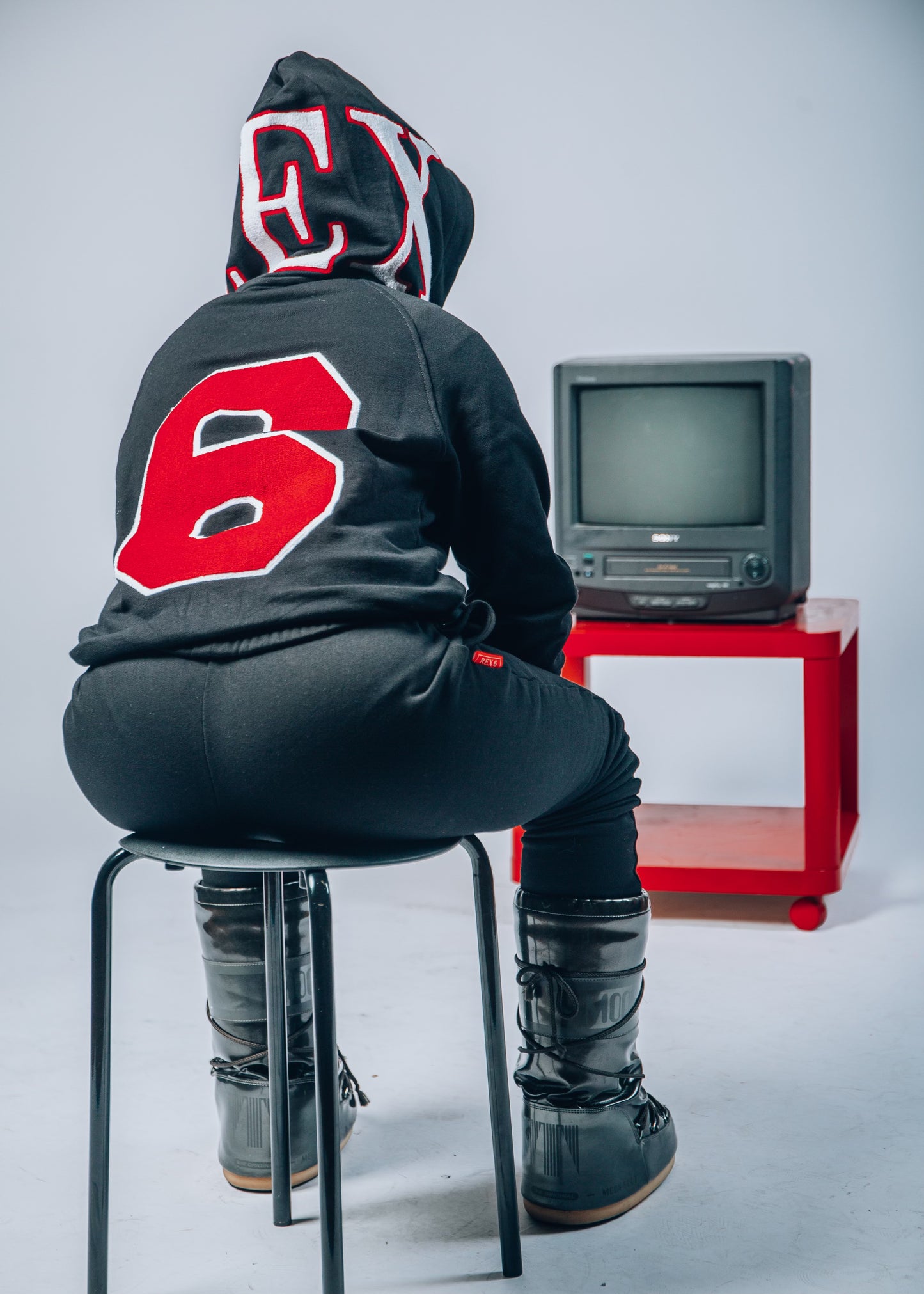 R6 | POWER 6 PULLOVER HOODIE
